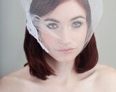 Ready to ship Tulle Alencon Lace Veil