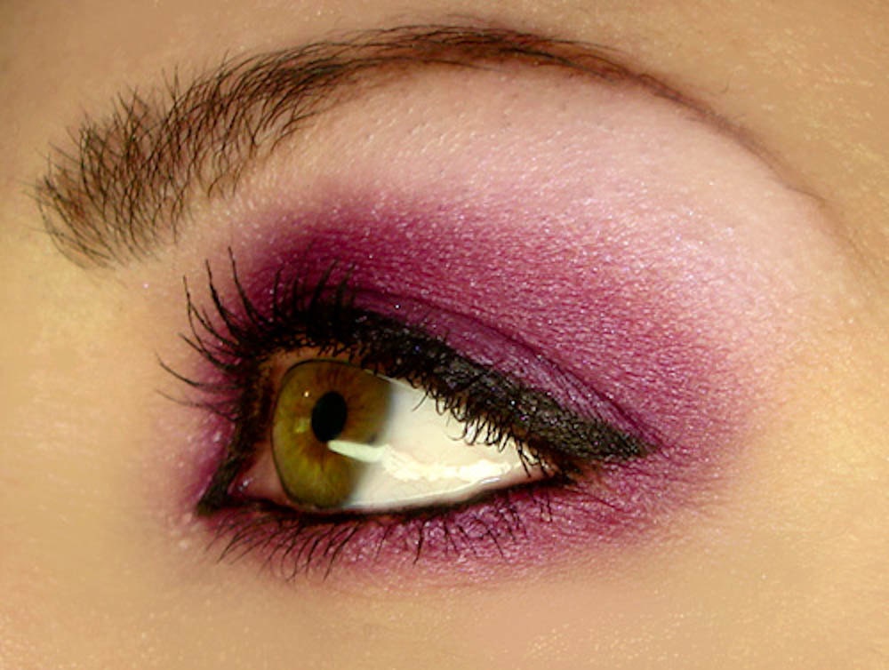 Purple Plum Pigment Eyeshadow Mineral Makeup ROCKSTAR