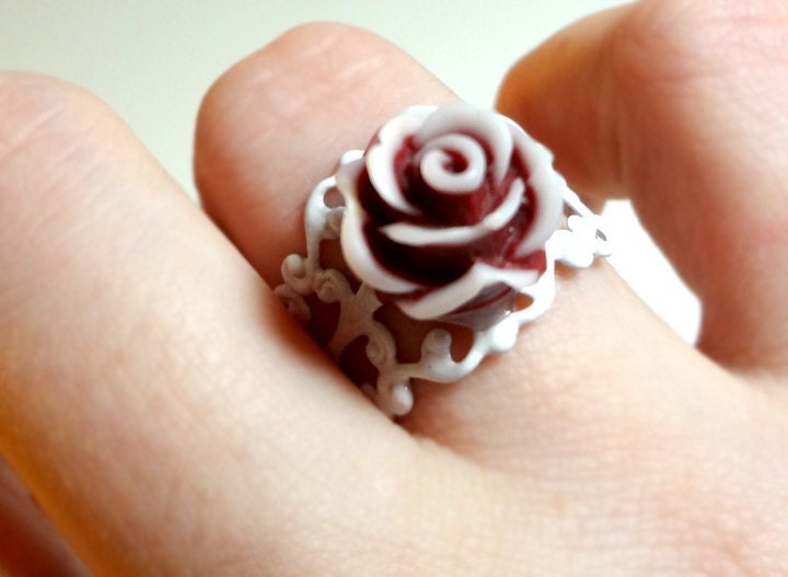Cute Dark Red Rose Ring