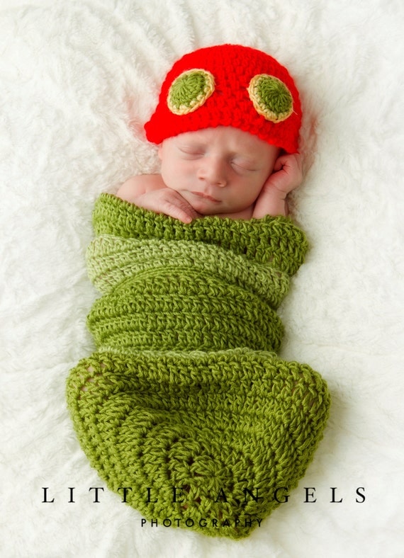 My Very Hungry Caterpillar Newborn Hat and Cocoon Crochet Pattern -- Photography Prop (546)