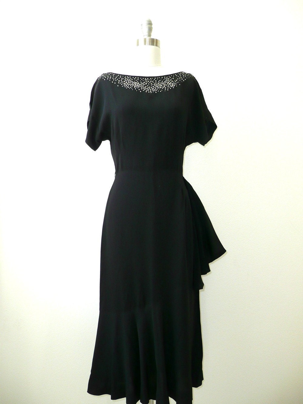 vintage 1940s Dress // Black Rayon Dress