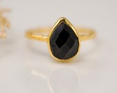 Black Onyx Stacking Ring - Gemstone Ring - Gold Ring - Bezel Ring - Stackable Ring - Mother's Day Gift