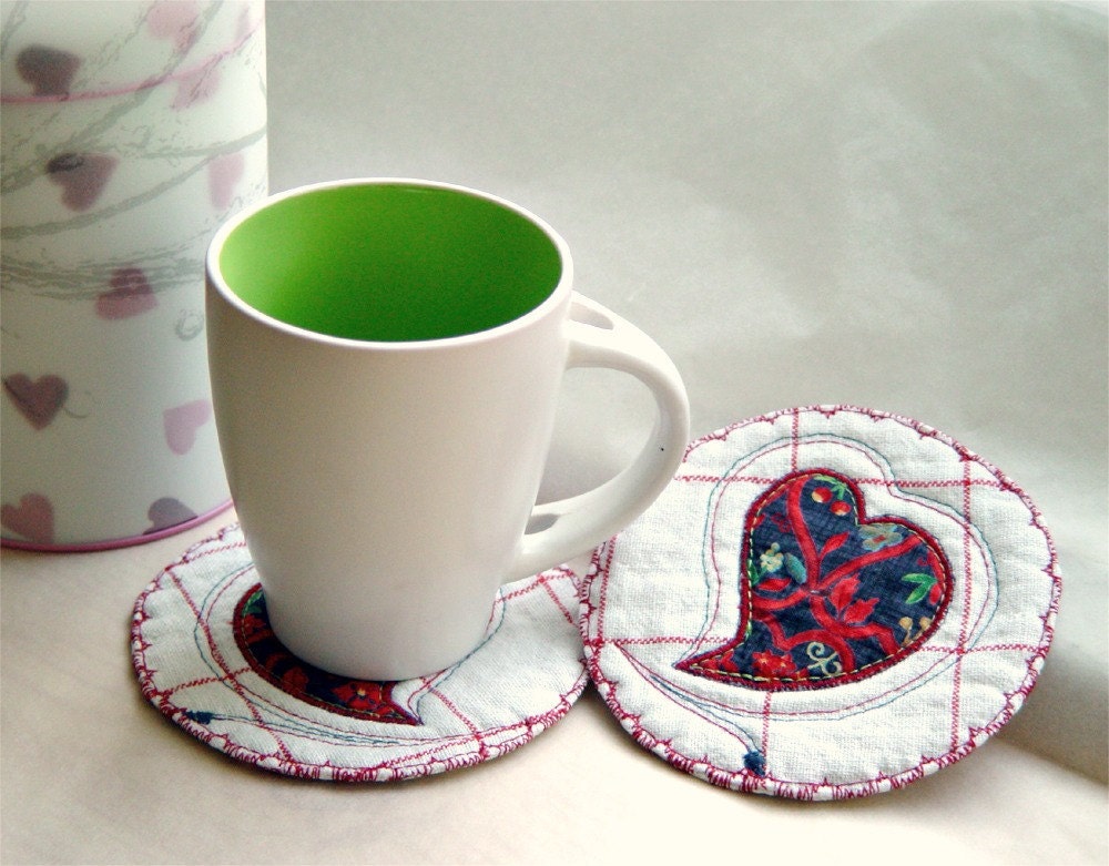 QUILTED COASTERS, Red Heart, Home Decoration