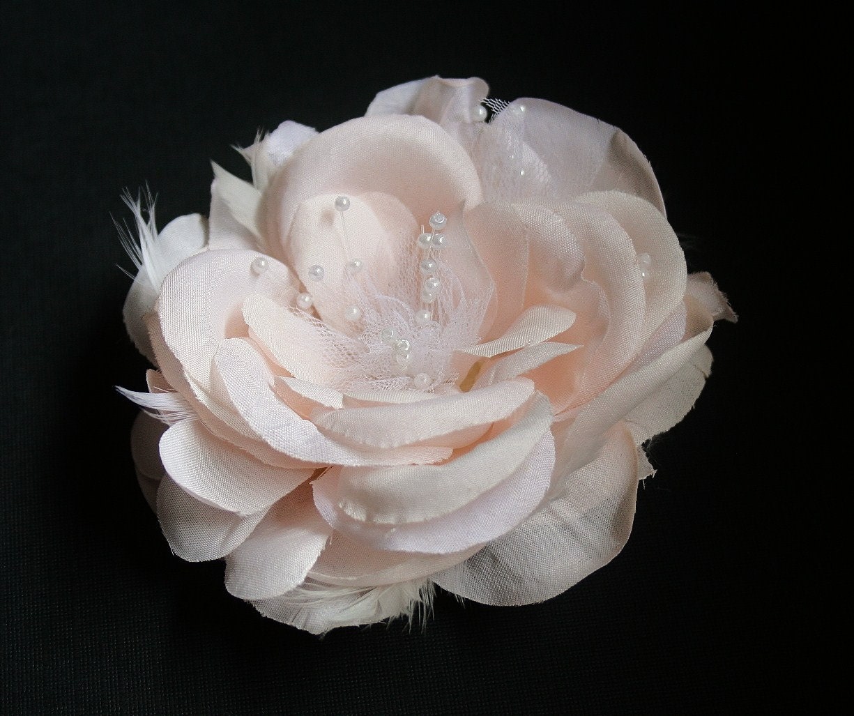 Wedding Hair Flower, Bridal Headpiece, Blush Pink Bridal Flower Hair Clip, Pearl, Tulle and Feather, Bridal Hair Accessory