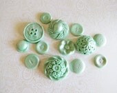 25 Edible Chocolate Buttons: Green & Starlight White Glimmer