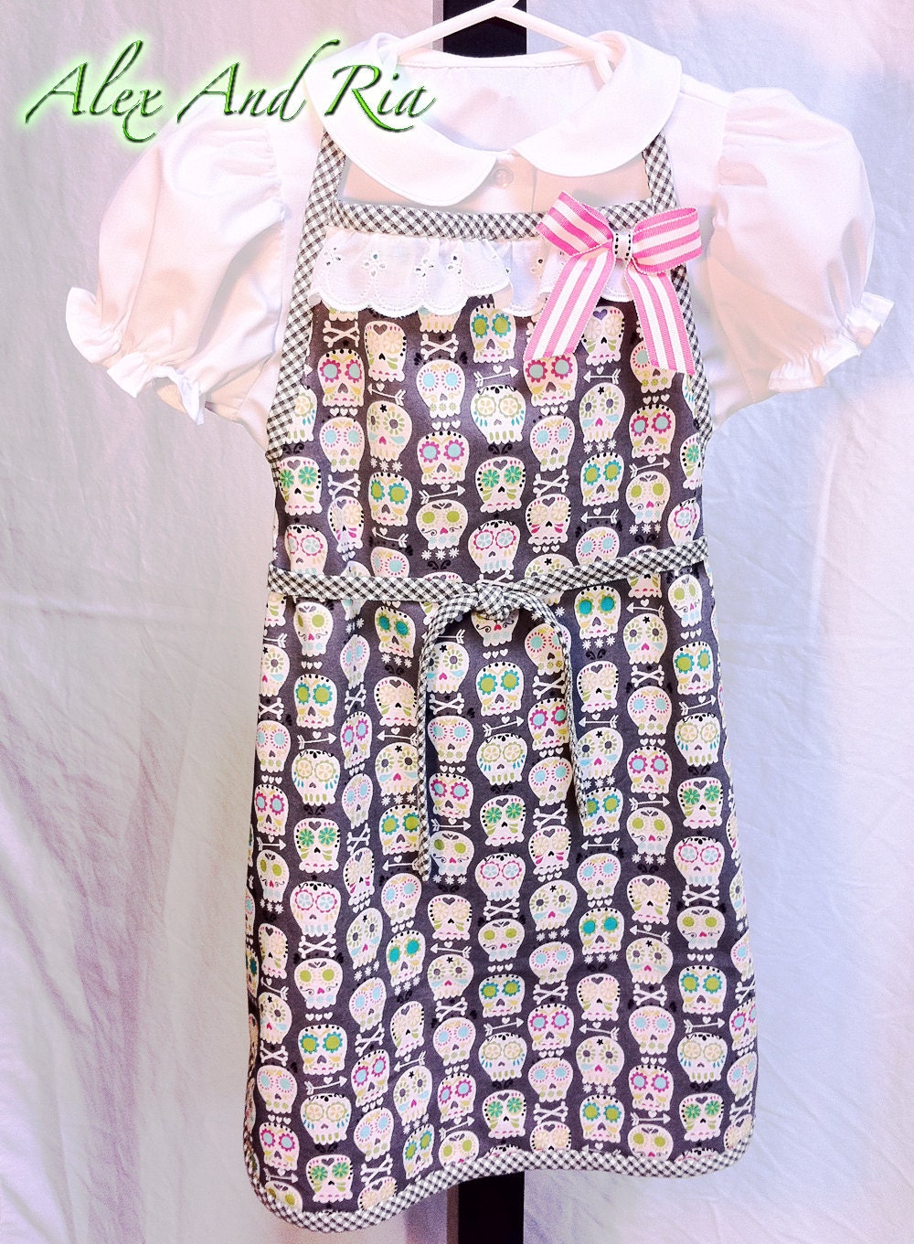 SALE Girls Boutique Apron Sugar Skull Fabric Reversible Ready to Ship Gift Spring Summer Accessories OOAK Handmade Original Gift
