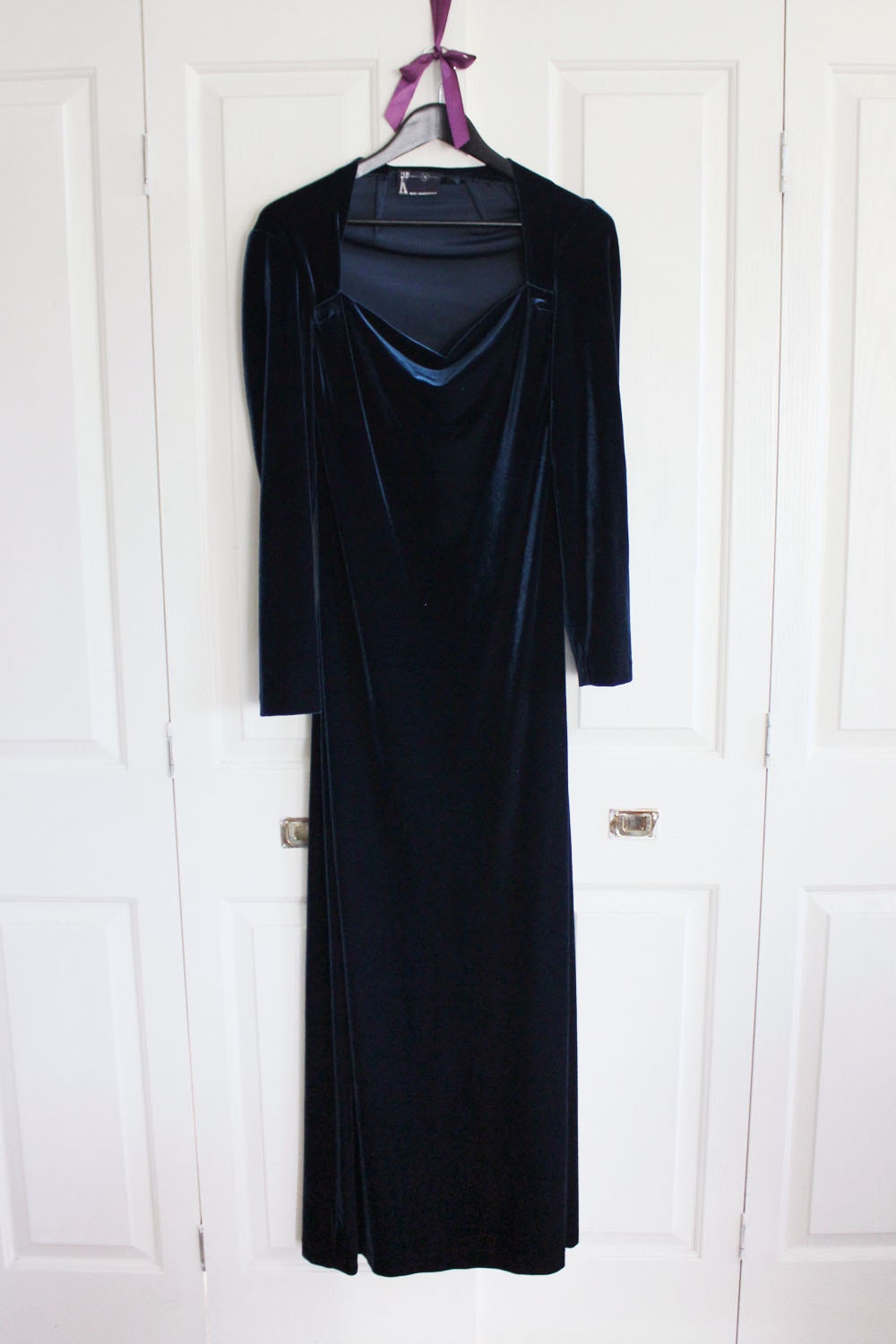Floor Length Velvet Dress: L-XL