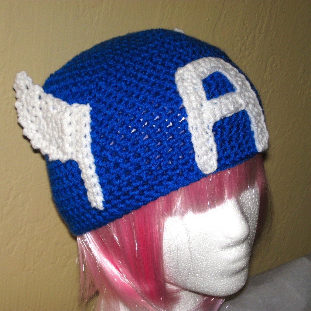 Captain America Avengers crochet hat pattern PDF - DIY superhero dress-up - fun hat with complete instructions beanie earflap braids ties