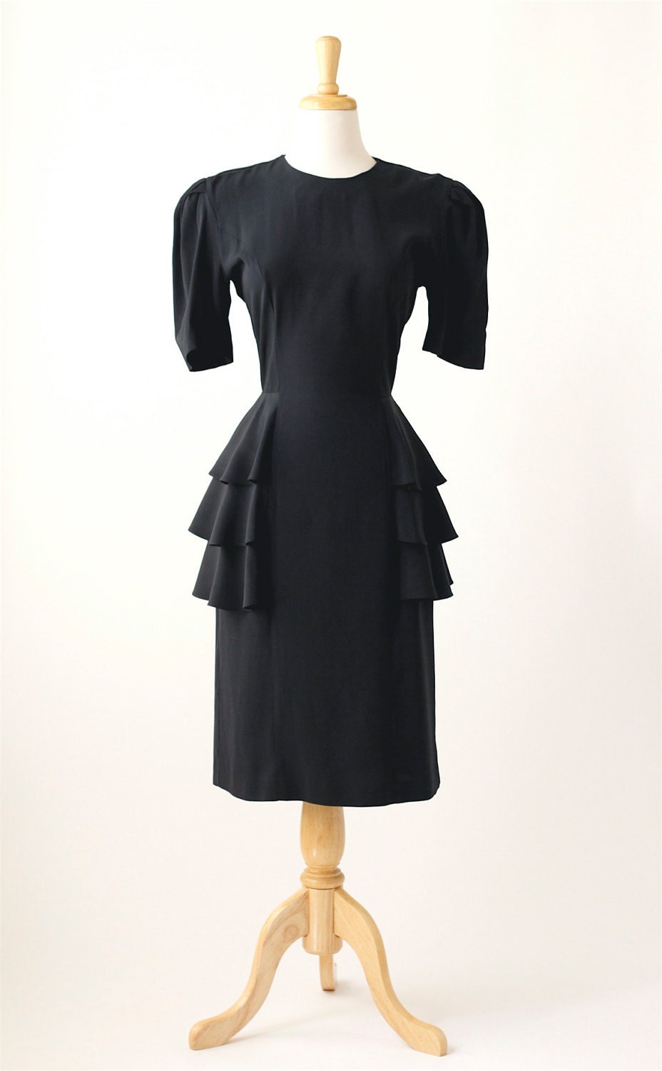 1980s vintage black ruffle tiered dress