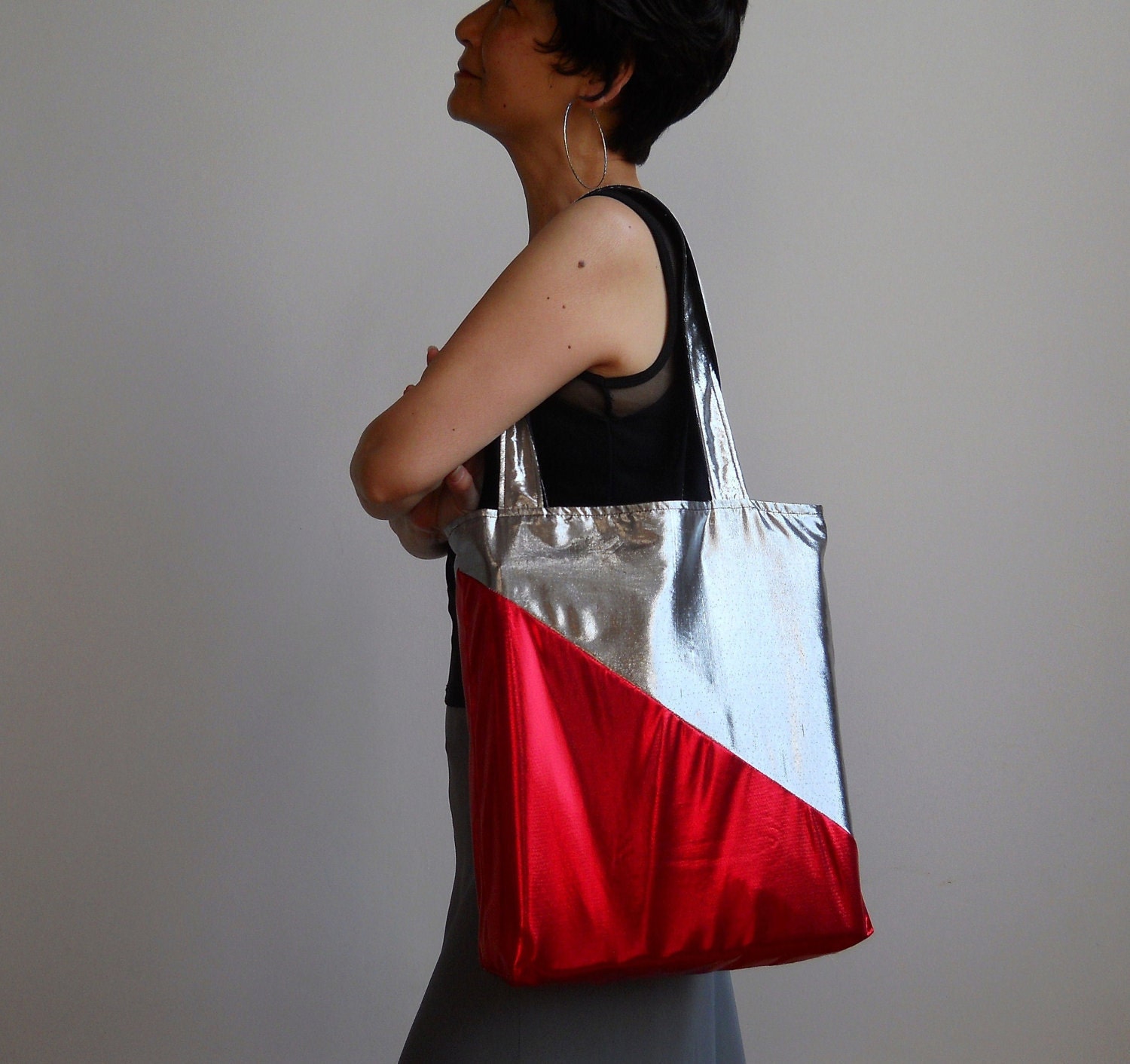 Raygun Tote : Metallic Red and Silver Tote Bag