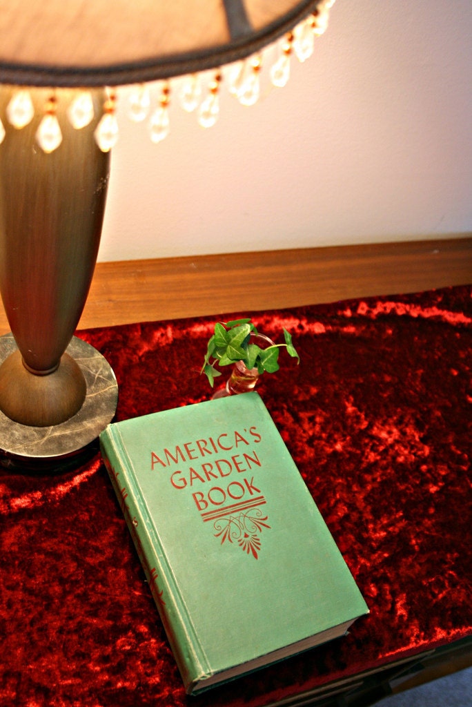 Vintage America's Garden Book-1952