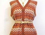 Vintage 1970s Zig Zag Knit Vest Top - Chevron Print Knit Sweater - Size Large