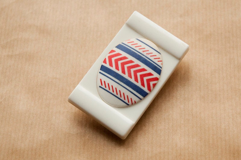 Easter Egg Brooch Pin White Pattern Red Blue