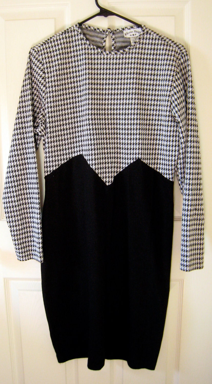vintage mod black and white checked long sleeved dress - Mad Men -  SALE