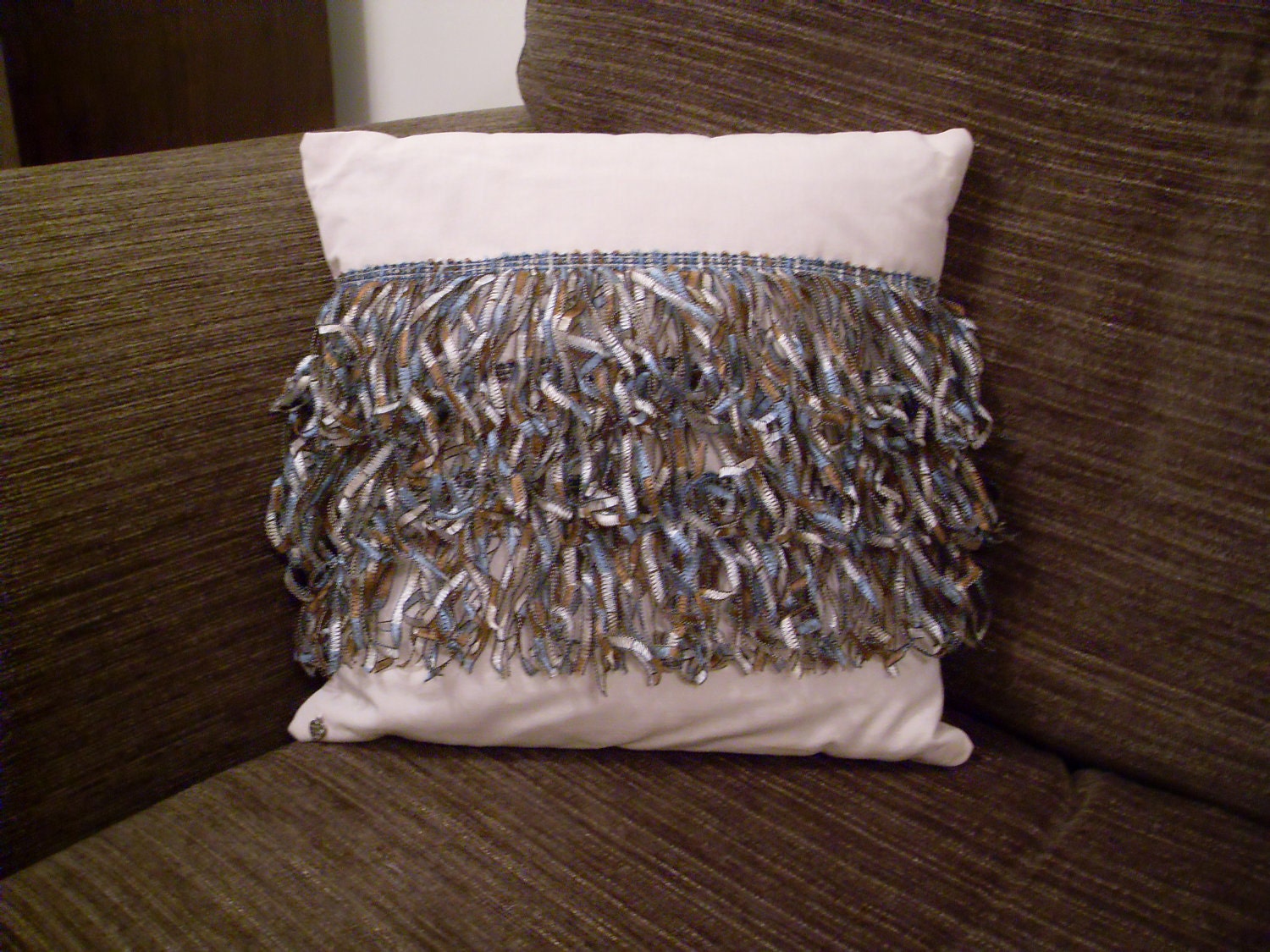 Cream cushions with tassell decoration (complete with cushion pad) Handmade