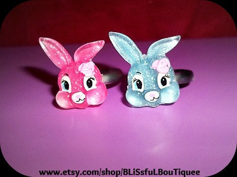 Pink or Blue Glittery Resin Adjustable Silvertone Bunny Rabbit Rings