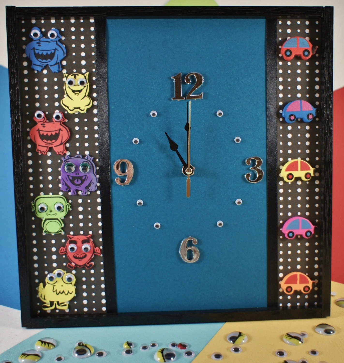 Alien Clock, Unique Wall Clock for Alien Birthday Gift for Boys Room Decoration, Handmade in Australia