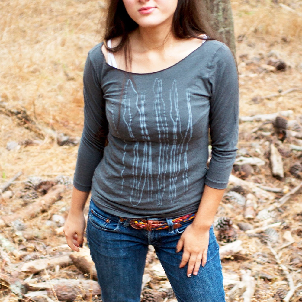Silkscreen womens tshirt, gray 3/4 sleeve, strings design, S-XL, womans top, graphic tee