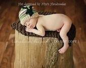 Knit RAINDEER- Personalize  size and colors - Hunters baby hat, Raindeer, Deer Fall Winter hat, Christmas hat