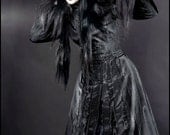Gothic: Dark Glamour - Isabella Coatdress by Kambriel - custom made for you