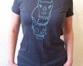 Womens Tee Shirt - Gray - Owl and Skull Design called Wisdom - Small Medium Sizes