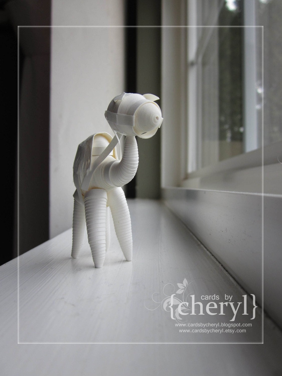 Quilled Camel (Standing )