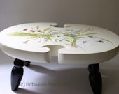 Painted Farmhouse Cottage Footstool Table Riser with Wildflower Bouquet