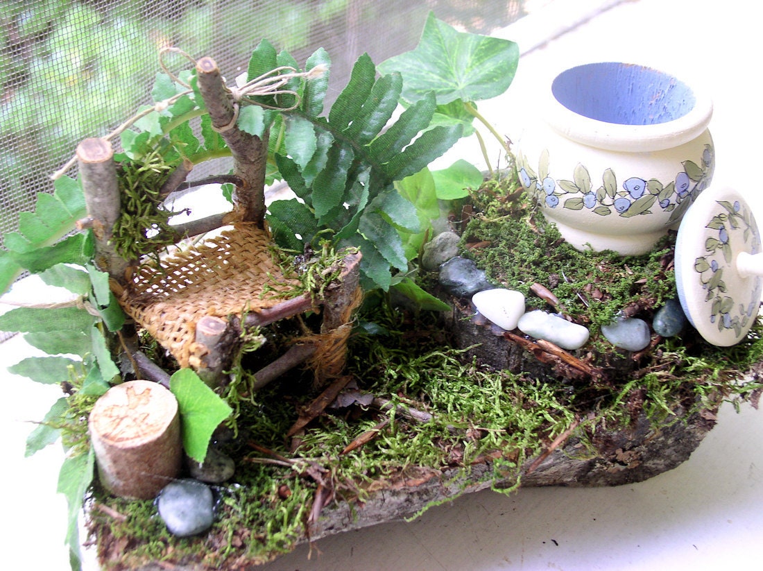 Fairy House Woodland Garden Chair Painted Wooden Trinket Box