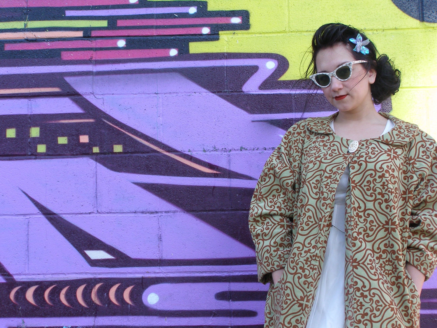25% OFF- 1960s Pistachio Almond Swing Coat, Mad Men Style Size M-L