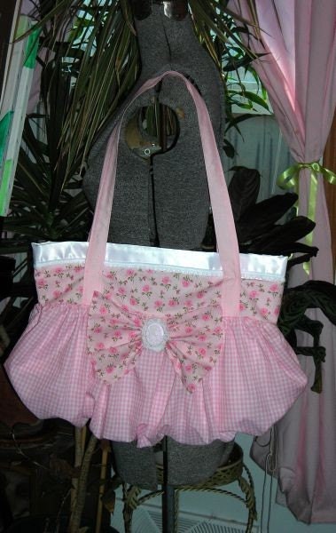 Made to order Sweet Classic Lolita pink floral and gingham handbag