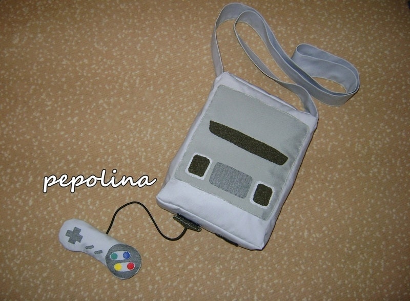 SNES Console-Controller Bag