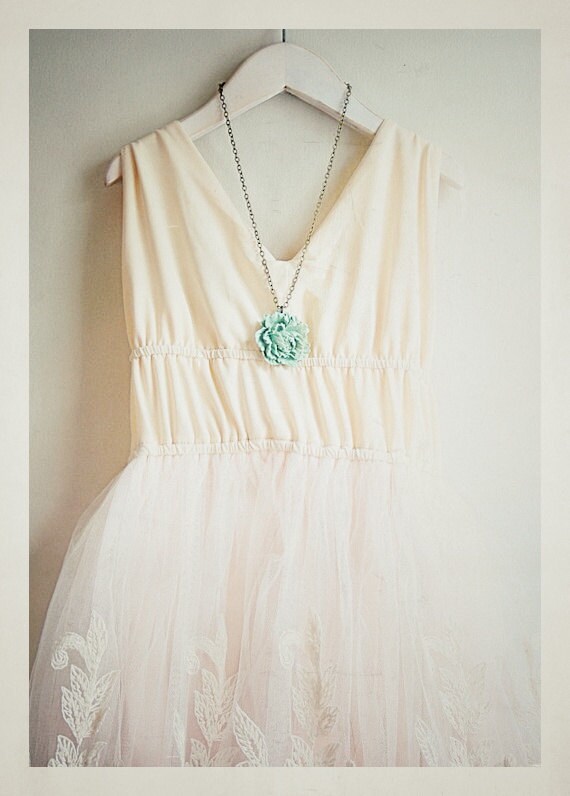 Long  Peony Pendant Necklace