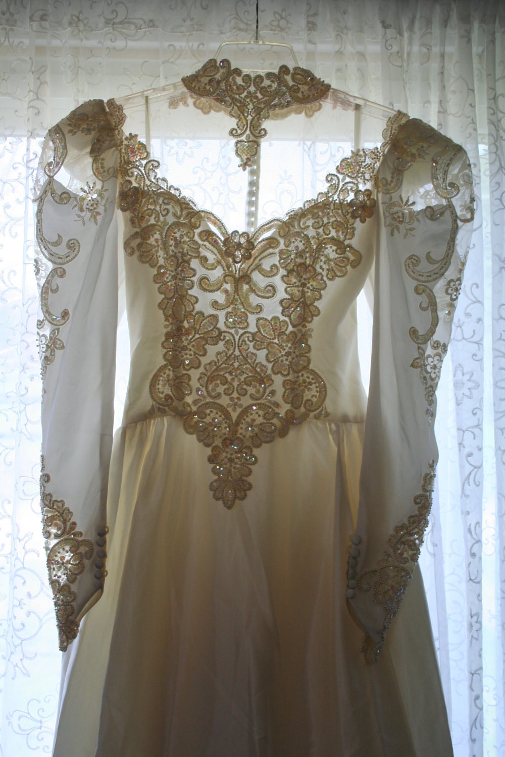 Vintage Wedding Dress - Stunning Ivory Wedding Gown with Cathedral Lace Train - Victorian Wedding - Romantic Fairytale Wedding