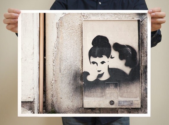 Paris Photo, Graffiti Kiss, Paris Photography, 16x20 French Art Prints, Black and White