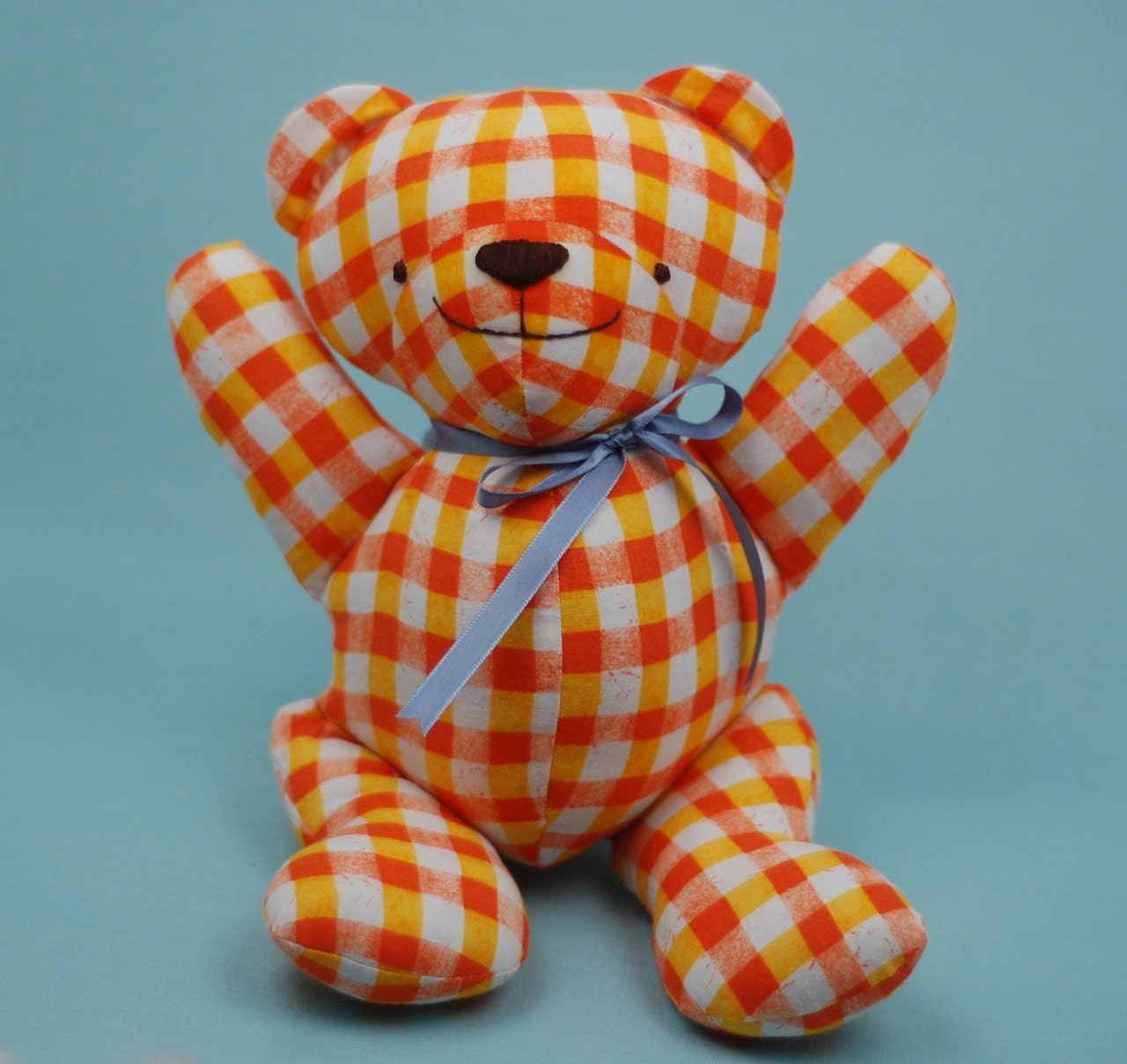 Baby Bear and Blankie PDF Sewing Pattern - a quick and easy baby gift to sew