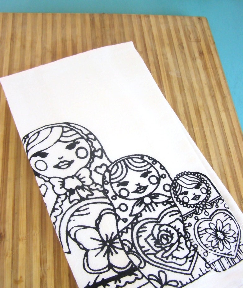 Kitchen Towel Nesting Dolls Dish Cloth Tea Towel - CUTE -  Indie House Wares - Home Decor