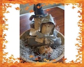 Primitive Pilgrim Tucks