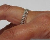 Sterling silver daisy chain stackable wedding rings & silver dotted band,  flower girl ring, stack ring daisy, engagement ring daisy