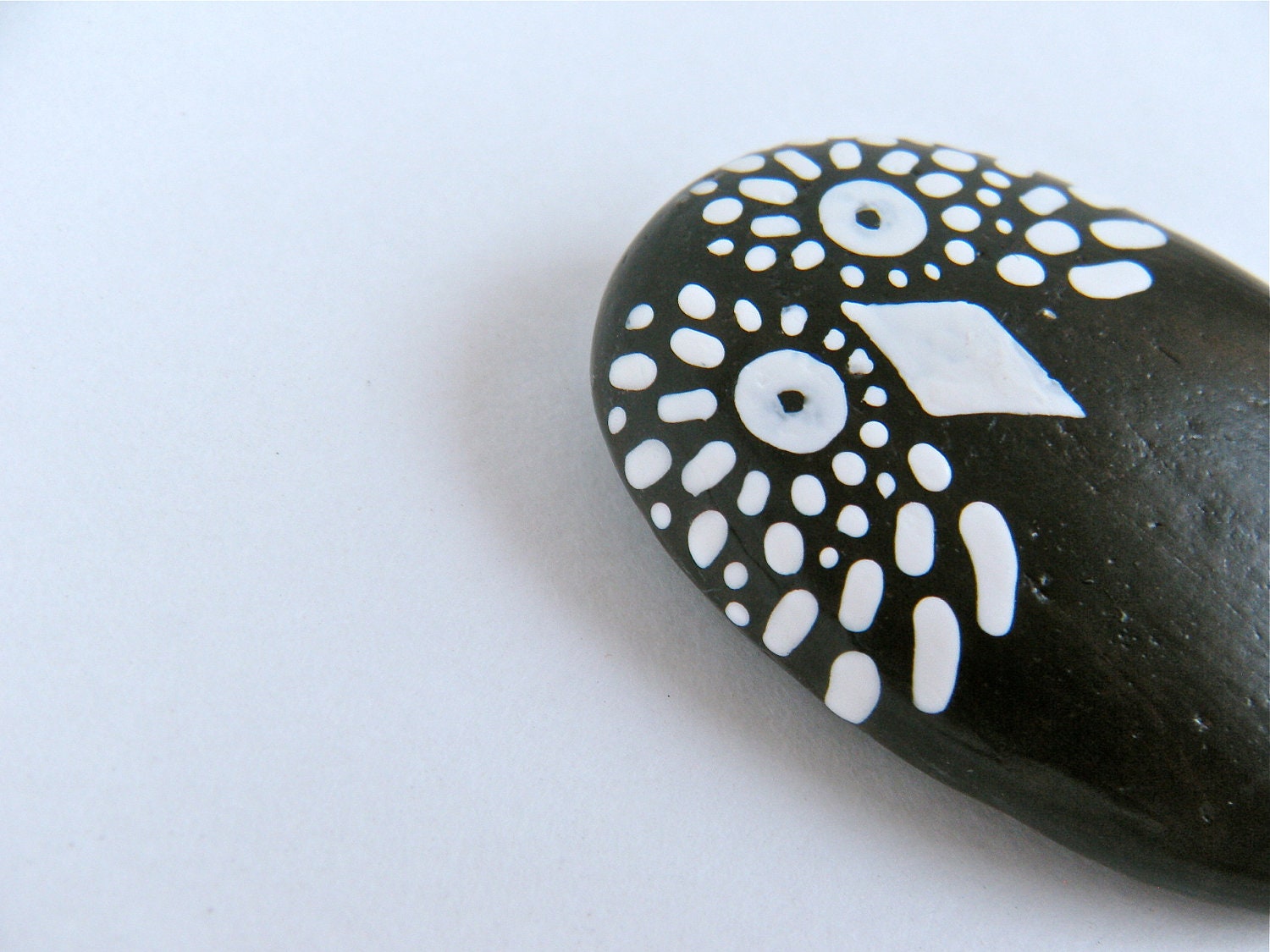 owl - painted stone - small size