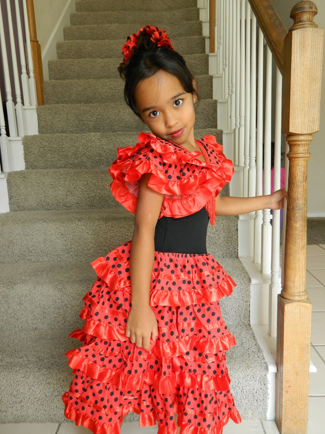 Spanish / Flamenco Dancer Costume for Girls Sizes 6-10