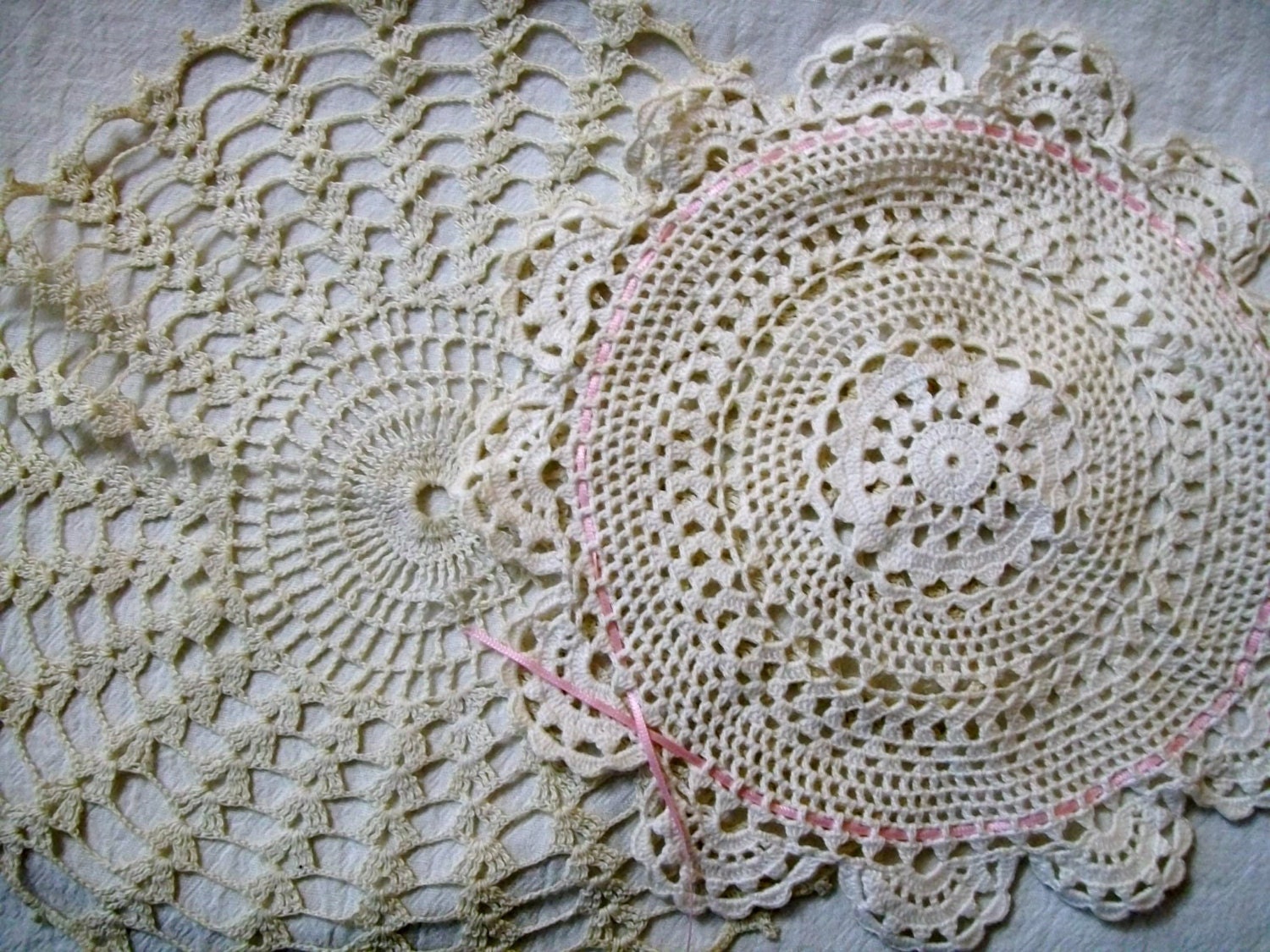 Vintage Crocheted Doily, Shabby Chic, White Crocheted Doilies, Set of Doilies