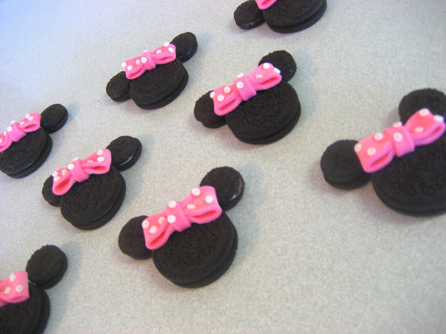 Minnie Mouse Cupcake Toppers - 24 bows -Oreo Sized Edible Fondant Hot Pink Polka Dots Il_570xn