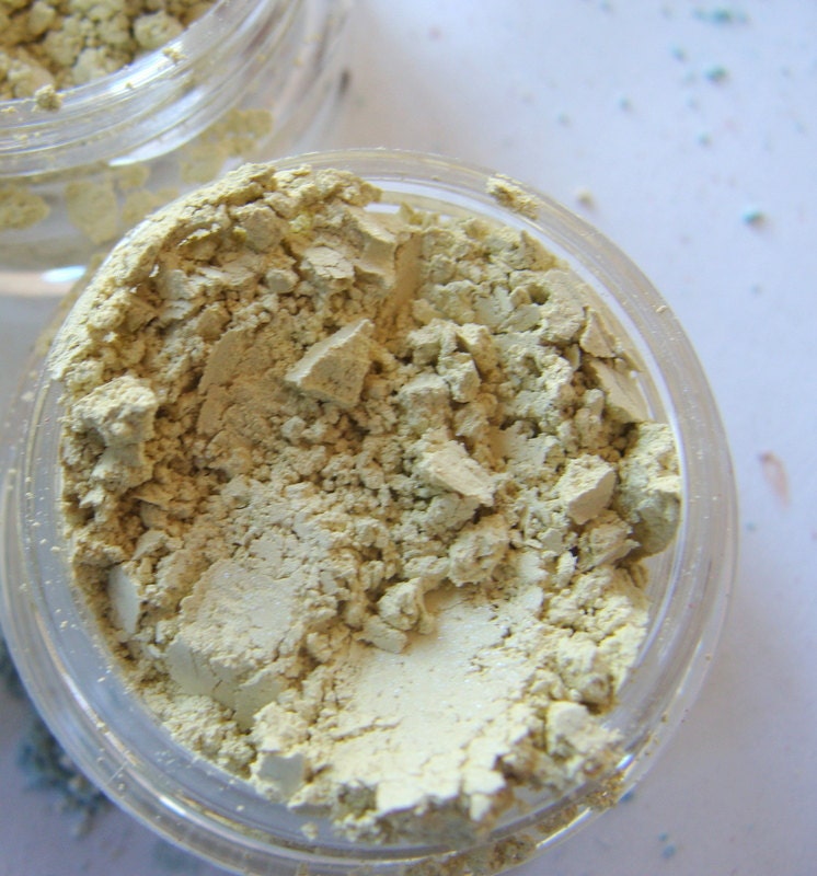Egg Shell eye shadow - PURE natural Mineral makeup