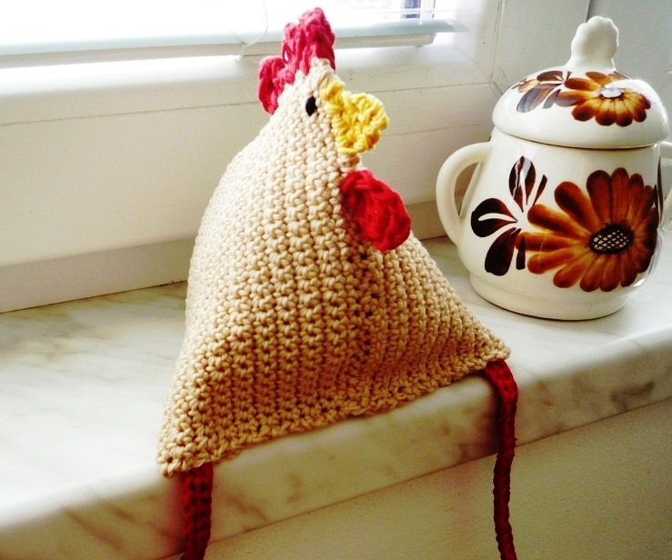Crochet Pattern - Hen - MonikaDesign
