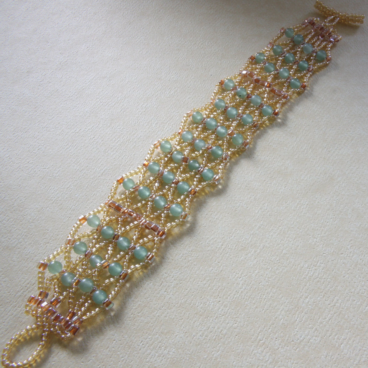 Netted Aventurine and Gold Bracelet