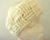 Cream Crochet Earwarmer  Winter Headwarmer Snow Bunny