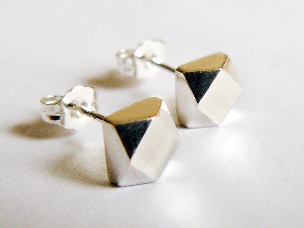 Sterling Silver Faceted Stud Earrings - Geometric Cubes Large