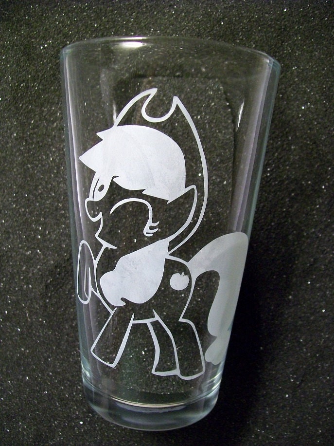 Applejack etched pint glass tumbler My Little Pony Friendship is Magic