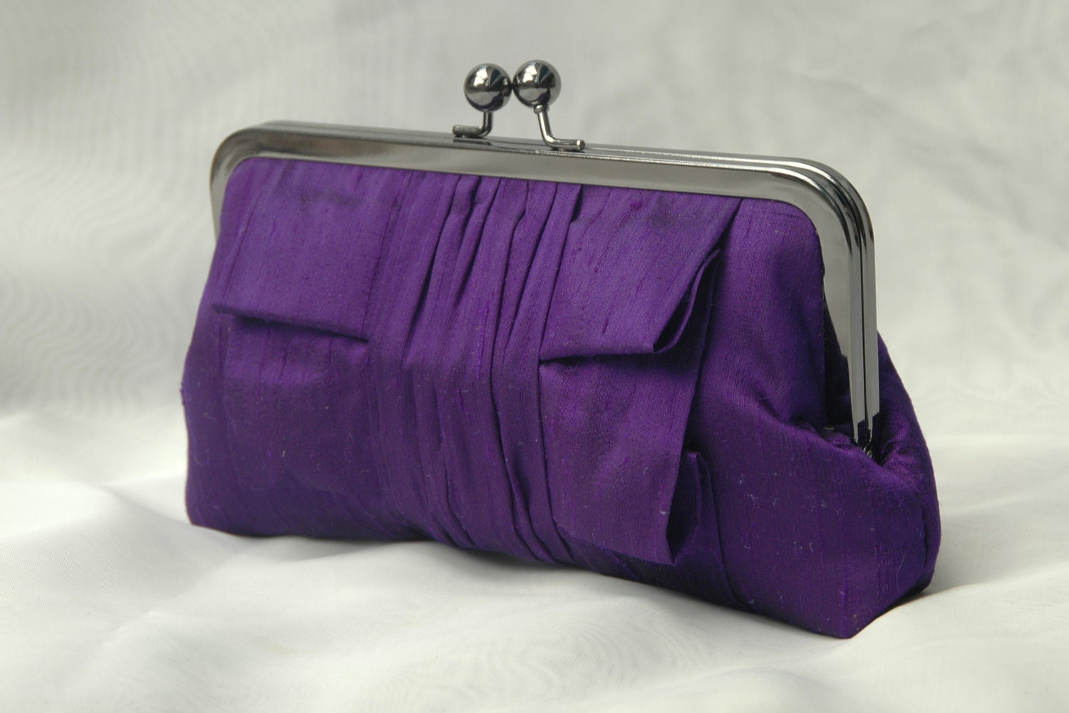 SALE- Classic Pleat Kisslock- Formal Bridal Clutch or Bridesmaid Clutch (Choose Your Colors)