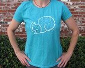 Womens Tshirt Medium Turquoise Hand Dyed White Squirrel Screenprint 100% Cotton Tee